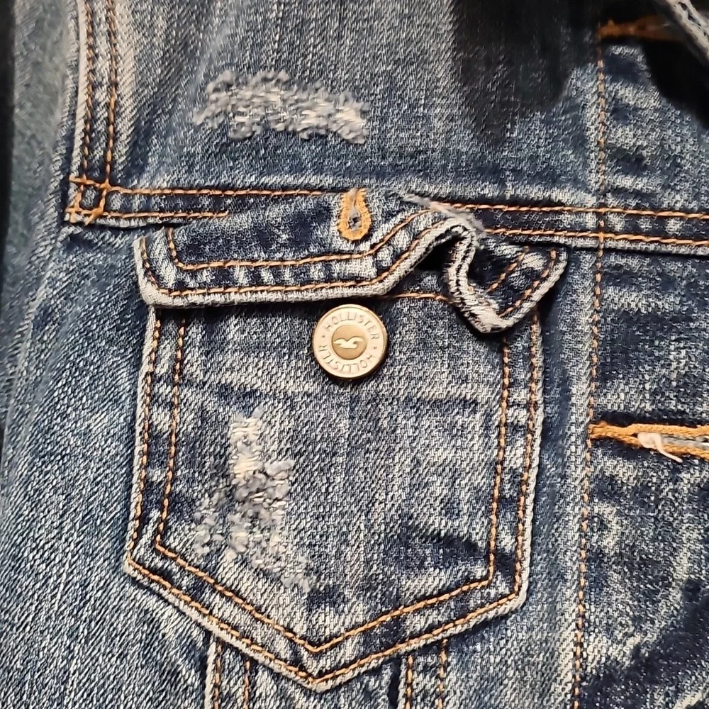 Hollister Distressed Blue Denim Jacket - Picture 3 of 9